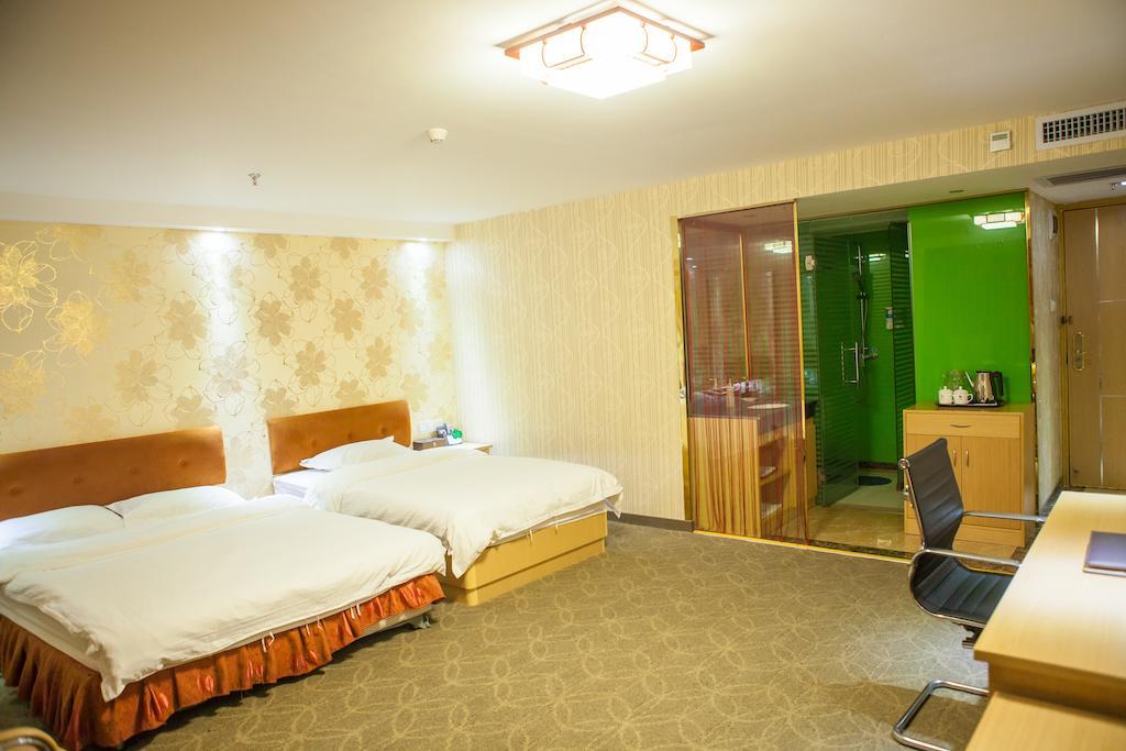 Fuhao Hotel Canton Esterno foto